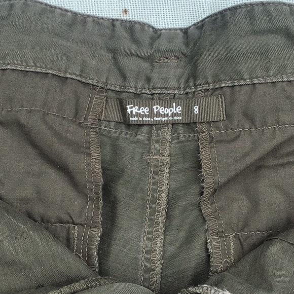 FREE PEOPLE GREEN SHORTS - Picture 5 of 8